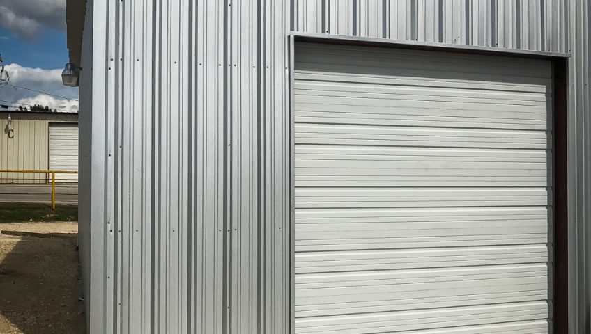 garage,door,overhead,austin,repair,installation,company,liftmaster,service,commercial,residential,loading dock,operators,gate operators,sectional garage door,manor