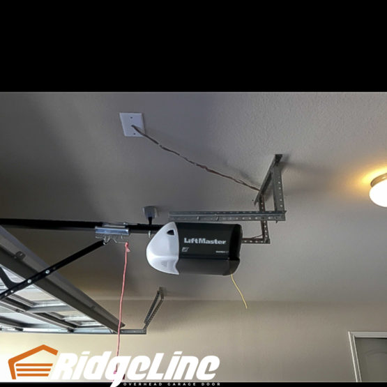 garage,door,overhead,austin,repair,installation,company,liftmaster,service,commercial,residential,loading dock,operators,gate operators,sectional garage door,manor
