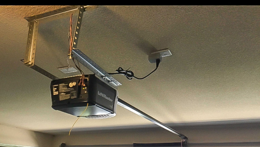 garage,door,overhead,austin,repair,installation,company,liftmaster,service,commercial,residential,loading dock,operators,gate operators,sectional garage door,manor
